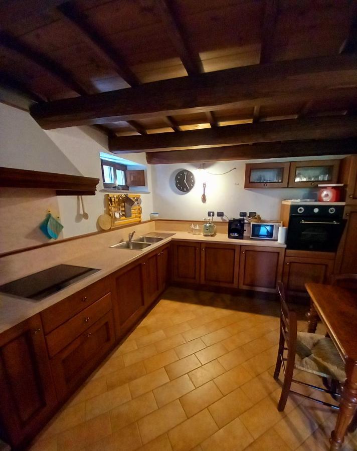 Casina La Quercia Lägenhet Santa Sofia Exteriör bild