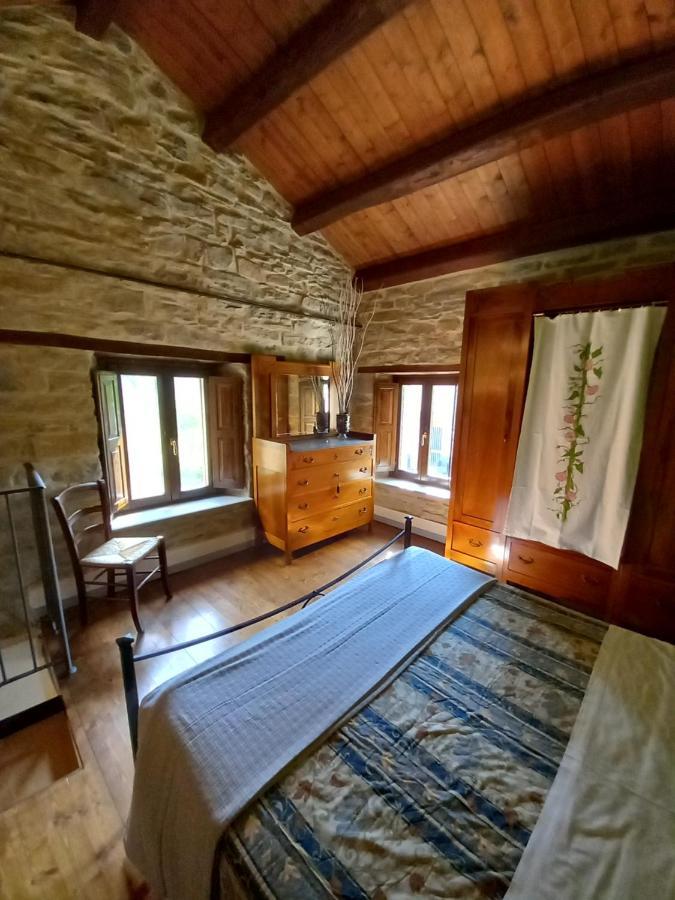Casina La Quercia Lägenhet Santa Sofia Exteriör bild
